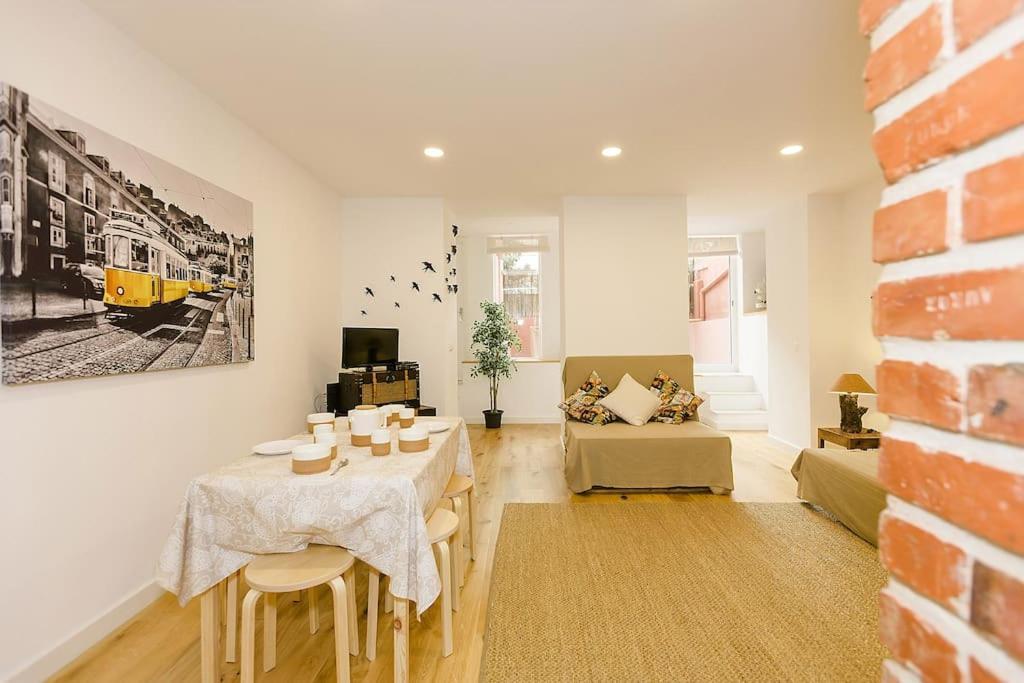 Lisbon Place - Historic Center With Terrace Bagian luar foto